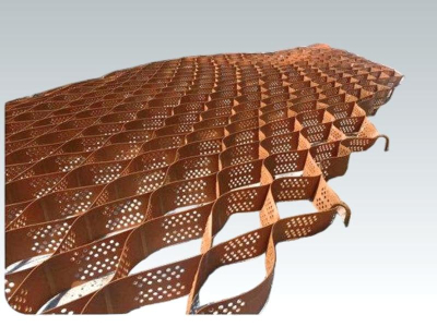 Amélioration des performances de charge apportée par le géocellule HDPE sur une plateforme faible