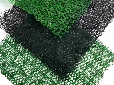 Spezifikationen für 3D-Vegetationsnetze verstehen: Material- und Haltbarkeitsfaktoren