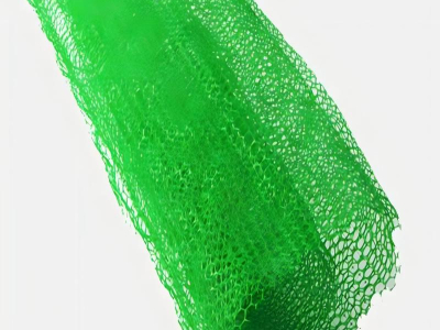 Comment utiliser Geomat pour lutter contre l'érosion des bords de route : protéger les talus des autoroutes et des routes